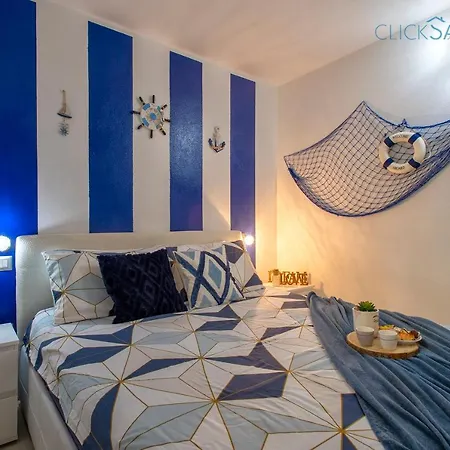 Villa Clicksardegna Brionis Sea View, 7 Bedrooms, 5 Bathrooms And 3 Kitchens Alghero