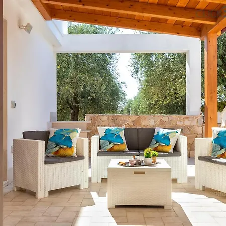 Clicksardegna Brionis Sea View, 7 Bedrooms, 5 Bathrooms And 3 Kitchens 别墅 *