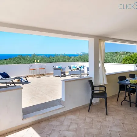 Clicksardegna Brionis Sea View, 7 Bedrooms, 5 Bathrooms And 3 Kitchens Alghero