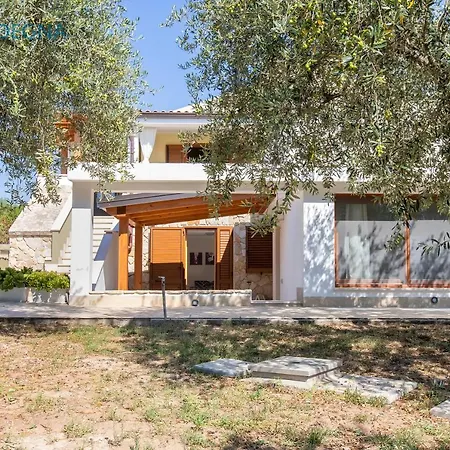 Clicksardegna Brionis Sea View, 7 Bedrooms, 5 Bathrooms And 3 Kitchens 빌라 알게로
