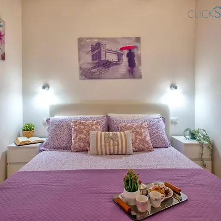 Clicksardegna Brionis Sea View, 7 Bedrooms, 5 Bathrooms And 3 Kitchens 빌라