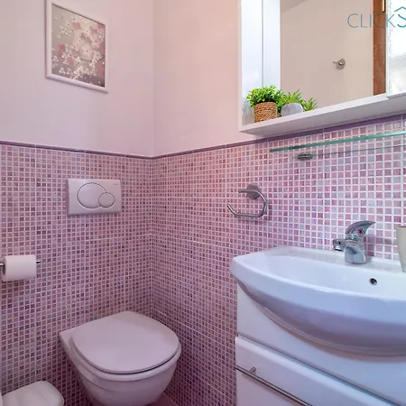 Clicksardegna Brionis Sea View, 7 Bedrooms, 5 Bathrooms And 3 Kitchens