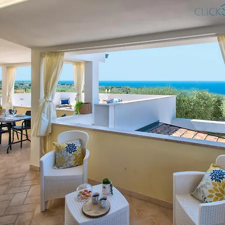 빌라 Clicksardegna Brionis Sea View, 7 Bedrooms, 5 Bathrooms And 3 Kitchens 알게로