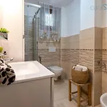 Clicksardegna Brionis Sea View, 7 Bedrooms, 5 Bathrooms And 3 Kitchens 알게로