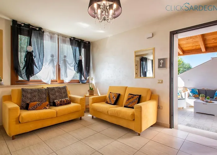 Villa Clicksardegna Brionis Sea View, 7 Bedrooms, 5 Bathrooms And 3 Kitchens Alguer