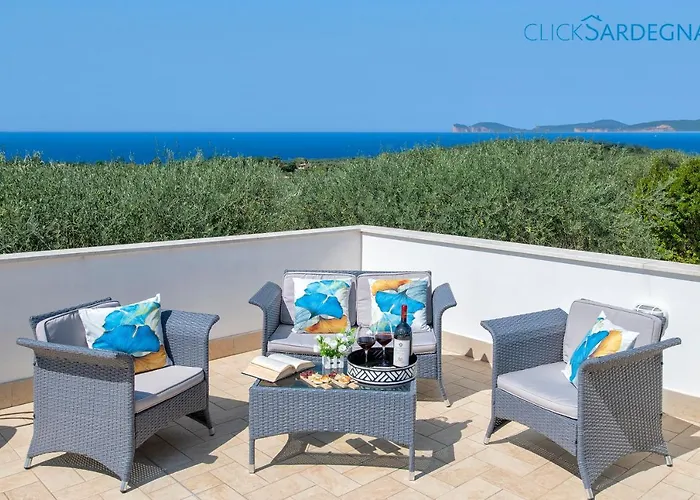 Clicksardegna Brionis Sea View, 7 Bedrooms, 5 Bathrooms And 3 Kitchens Alguer