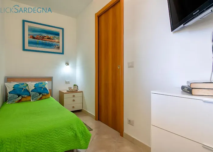 Clicksardegna Brionis Sea View, 7 Bedrooms, 5 Bathrooms And 3 Kitchens